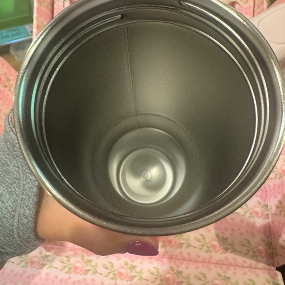 Stanley X LoveShackFancy Quencher 40 Oz Blooming Heirloom - Picture 11 of 11